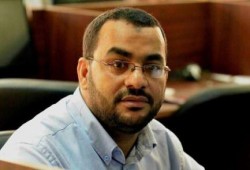 اعتقال الصحفي "ياسر أبو العلا" واقتياده لجهة غير معلومة