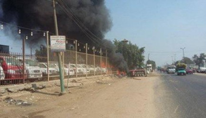 تفحم 4 جثث في حريق هائل بمعرض سيارات بقليوب