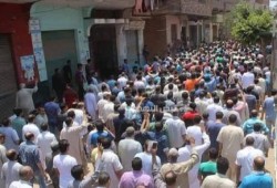 الآلاف يشيعون جثمان د. "خفاجي" أحد شهداء مجزرة أكتوبر.. وسط هتافات تطالب بالقصاص