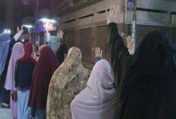 الشرقية: وقفة ليلية لنساء ضد الانقلاب بالقومية للتنيديد باغتيال قيادات الاخوان