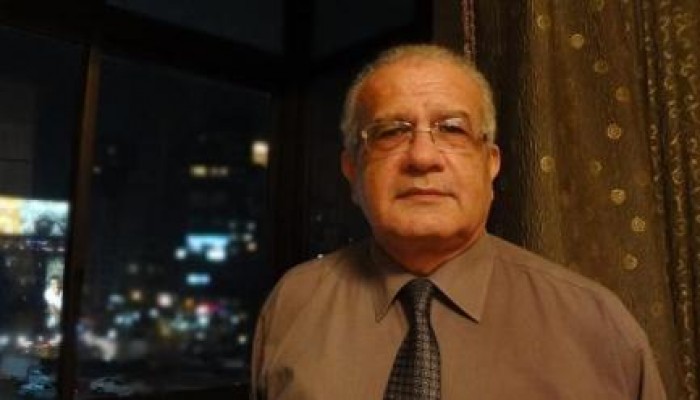 أستاذ علوم سياسية : زيارة السيسي العسكرية لسيناء مليئة بالألغاز