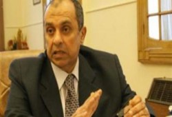 إصابة نائب رئيس جامعة القاهرة ونجله في حادث تصادم