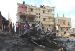 المرصد: مقتل أم وأطفالها الأربعة في الشيخ زويد جراء قصف "إف 16"