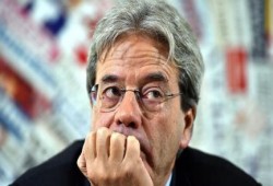 بعد تفجير سفارة بلاده  بالقاهرة .. وزير الخارجية الإيطالي: لن نكون قضاة على شؤون مصر