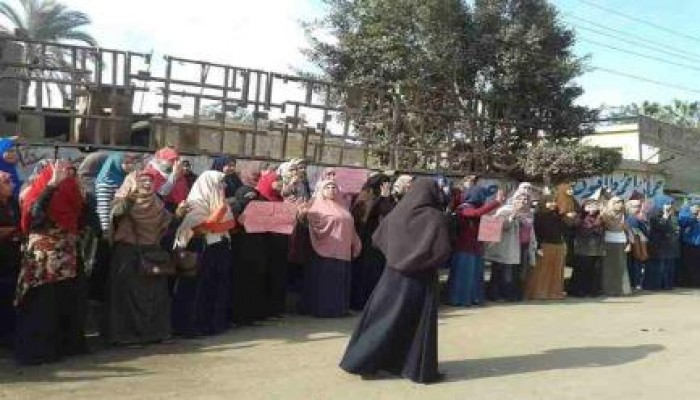 الانقلاب يحاكم ثلاث طالبات عسكريًّا ببني سويف