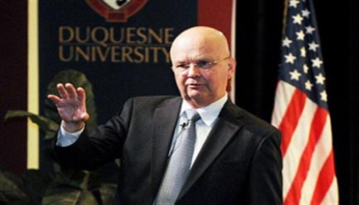 الرئيس السابق لوكالة الاستخبارات الأمريكية: أمريكا دعمت السيسي بسبب تصريحاته عن ثورة دينية