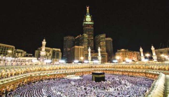 مليونا مصل بالمسجد الحرام في ليلة 27 رمضان