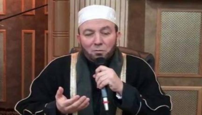 أوقاف الانقلاب تمنع الشيخ "جبريل" من صلاة التراويح اليوم وتوقفه عن أي عمل دعوي بمساجد مصر