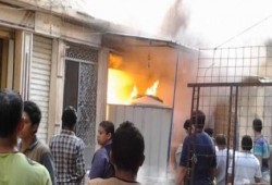 نحس الانقلاب .. حريق في مخبز يلتهم ثلاث منازل دون خسائر بشرية في أسيوط