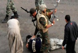 خوفًا من الاعتقالات.. الصحفيون الأجانب ينصحون بعضهم بمغادرة مصر