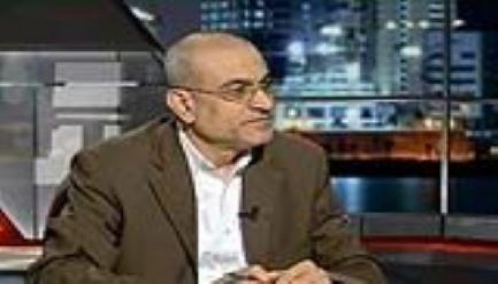 ياسر الزعاترة: المشهد في سيناء عبثي بامتياز والانقلاب يقتل الأهالى