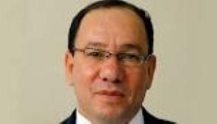 قنديل: السيسي سيسجن كل المعارضين له بـ"الفيس بوك وتويتر"