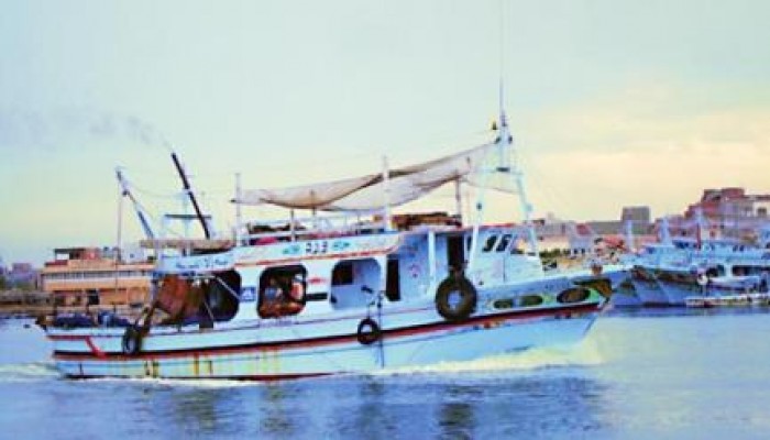 تونس وليبيا يحتجزان 32 صياداً مصرياً