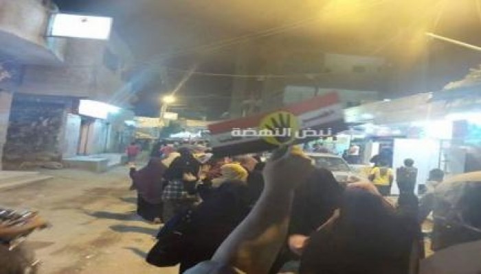 ثوار الصف يعودون إلى ثورتهم بمسيرة ليلية حاشدة