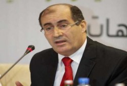 بالفيديو.. د. حشمت: السيسي يطيح بكل من لا يثق فيه