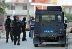 معركة تركيا والتنظيمات المتطرفة تتواصل : إعتقال المئات..  ومصرع شرطي بإسطنبول