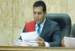 الانقلاب يُجبر”قاض الرشوة الجنسية” على تقديم استقالته
