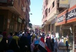 ثوار المنيب ينددون بتلاعب قائد الانقلاب بأحلام المصريين