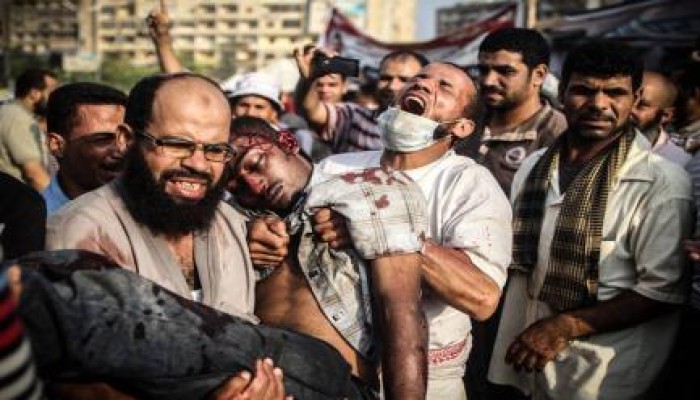منتصر يدشن حملة الذكرى الثانية لمذبحة القرن تحت شعار "الأرض لا تشرب الدم"