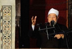 القرضاوي معلقا على حرق الرضيع: عدونا يجند أبناءه ونحن نعذبهم