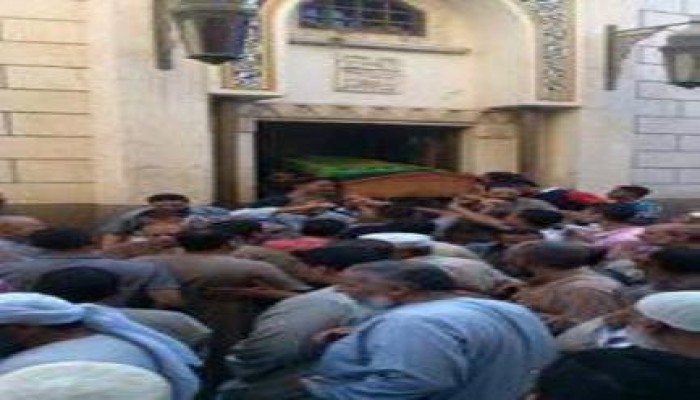 سوهاج: تشييع جنازة "السلاموني" شهيد الإهمال الطبي بسجون الانقلاب