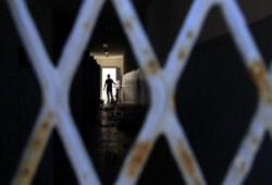 حقوقيون: القتل في مراكز الاحتجاز بمصر قتل خارج القانون