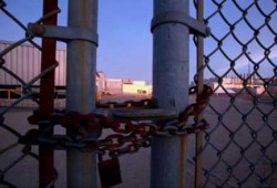 فشل الانقلاب: أبو قير للأسمدة تعلن توقف مصنعين بسبب نقص توريدات الغاز