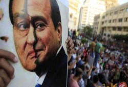 ممثل مقرب من المخلوع : مبارك يمتدح مشروع القناة ويصف السيسي بالذكي والمخلص (فيديو)