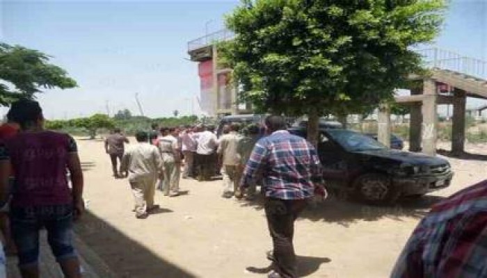 ميلشيات الانقلاب تداهم مدينة "أبو حماد" وتعتقل مواطنين