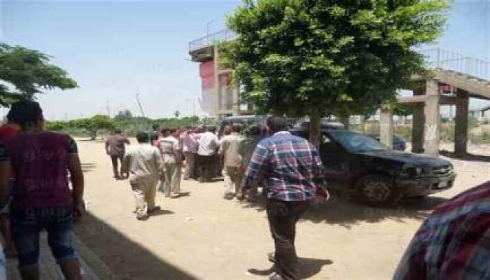 ميلشيات الانقلاب تداهم مدينة "أبو حماد" وتعتقل مواطنين