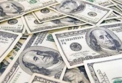 سعر الدولار في السوق الرسمى و السوداء اليوم الاثنين