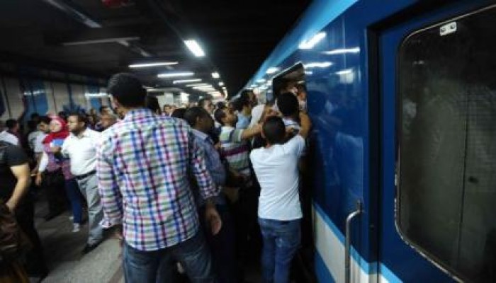 فشل الانقلاب .. انقطاع الكهرباء في القاهرة والجيزة ,, وتعطل المتروا والمستشفيات