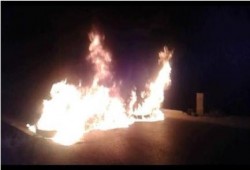 قطع طريق "حوش عيسى أبو المطامير" الزراعى من قبل مجهولين