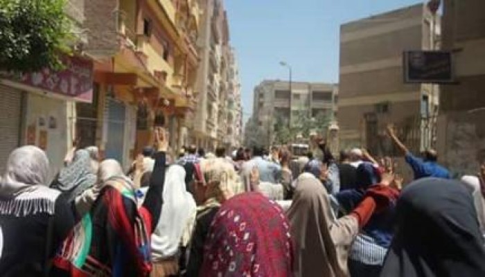 العجمي تنتفض ضد الانقلاب في ذكرى "مذبحة رابعة"