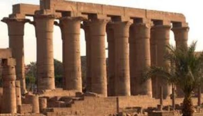 غرفة شركات السياحة: مشروع إنارة معابد البر الغربي بالأقصر إهدار للمال العام