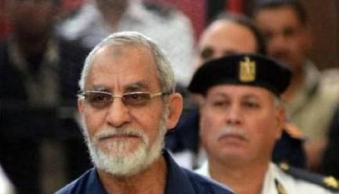 تاجيل محاكمة د. بديع و104 في هزلية "أحداث الإسماعيلية "لـ16 سبتمبر