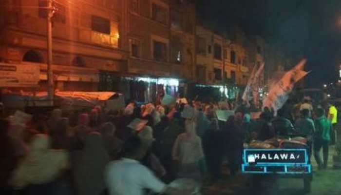 البحيرة: ثوار كفر الدوار ينتفضون ليلاً رفضا للانقلاب وزيادة معاشات العسكر