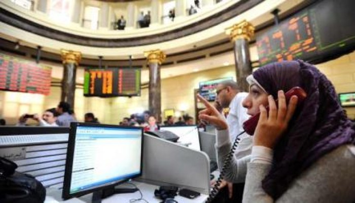 "الأحمر" يسيطر على البورصة بخسائر 6 مليارات جنيه