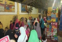 أبو النمرس تطالب المصريين بمواصلة النضال وانتزاع الحرية من العسكر