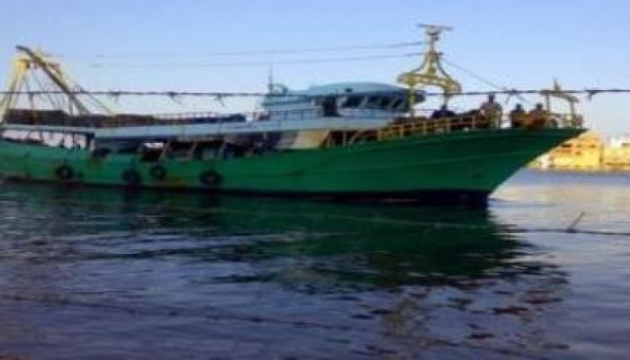 السودان تواصل احتجاز 16 صياداً مصرياً