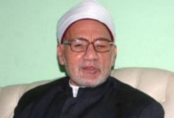 جامعة القاهرة تنهى خدمة "حسن الشافعى" ومحمد حماسة بكلية دار العلوم