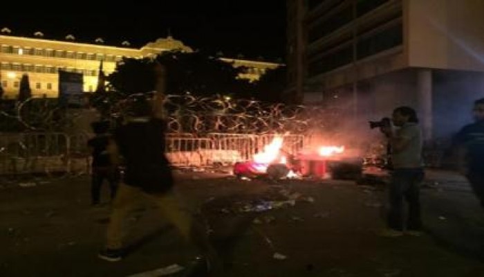 تظاهرات بيروت: مواجهات واعتقالات بالعشرات