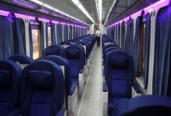 ركاب القطارت يرفضون الـ"vip" لارتفاع سعر تذكرته