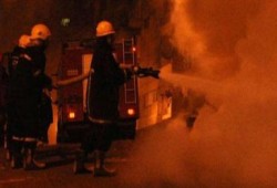 شؤم الانقلاب: إصابة 10 عمال في حريق هائل بشركة "سيراميك" بالسويس