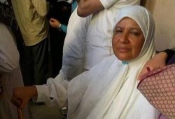 الحاجة وداد.. تمشي بعكاز والتهمة قطع طريق