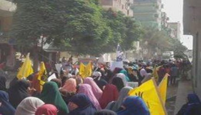 مسيرة حاشدة بأبو حماد ضد الانقلاب