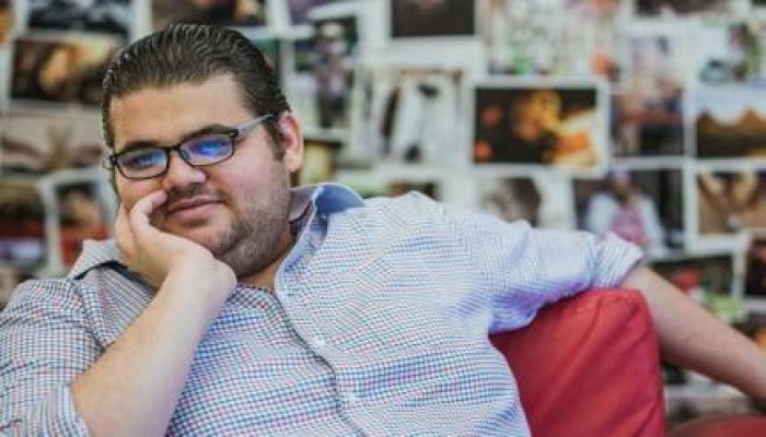 وفاة الكاتب الصحفي براء أشرف