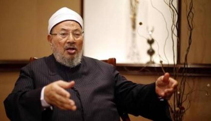 بعد إحالته للقضاء العسكري.. العلامة القرضاوي: ساء ما يحكمون!