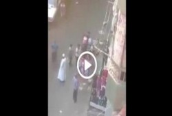 بالفيديو.. ضابط "يسحل" فتاة بعد تصويرها حملة إشغالات