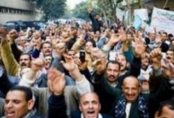 عمال «الكوك» يدخلون اعتصامًا مفتوحًا ويوقفون خط تغذية «الحديد والصلب» للمطالبة بالأرباح